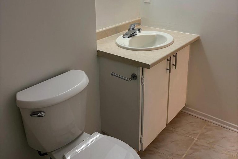 29108912/112-6470-bilberry-drive/orleans-wood/ottawa/ontario/K1C4P1_19