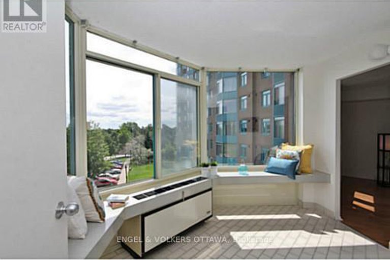 28741170/409-1025-grenon-avenue/fairfield-heights/ottawa/ontario/K2B8S5_14