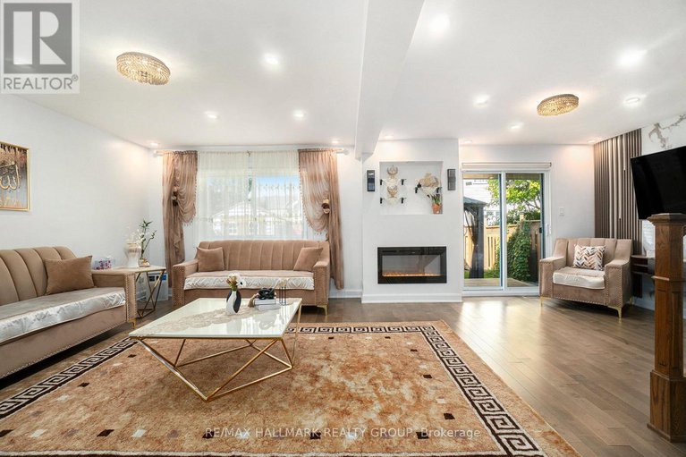 28928559/32-3017-victoria-heights-crescent/blossom-parkleitrim/ottawa/ontario/K1T3M8_5