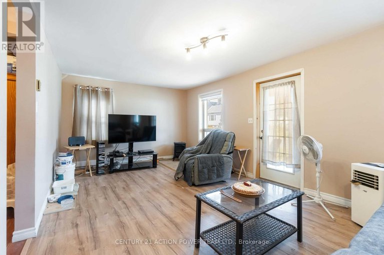 28888817/4975-st-paul-street/east-hawkesbury-twp/hawkesbury/ontario/K0B1P0_7