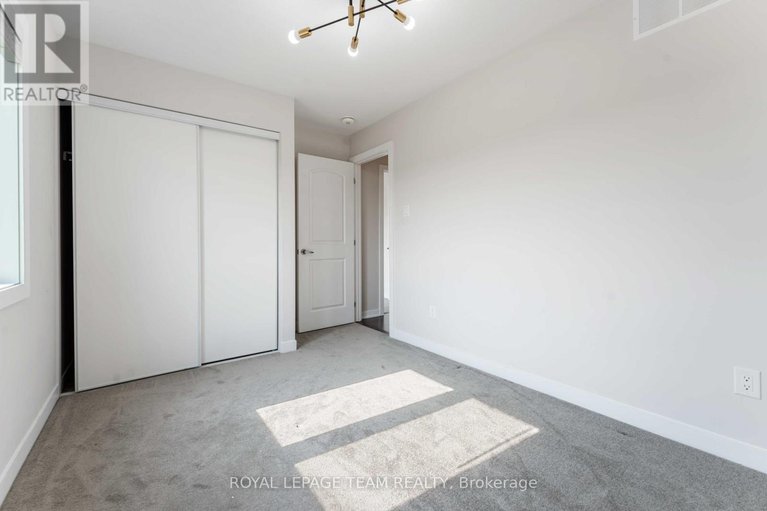 28703739/3040-travertine-way/half-moon-bay/ottawa/ontario/K2J6W9_29