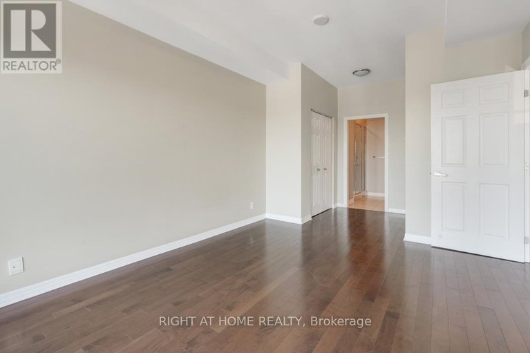 28769026/2802-242-rideau-street/sandy-hill/ottawa/ontario/K1N0B7_34