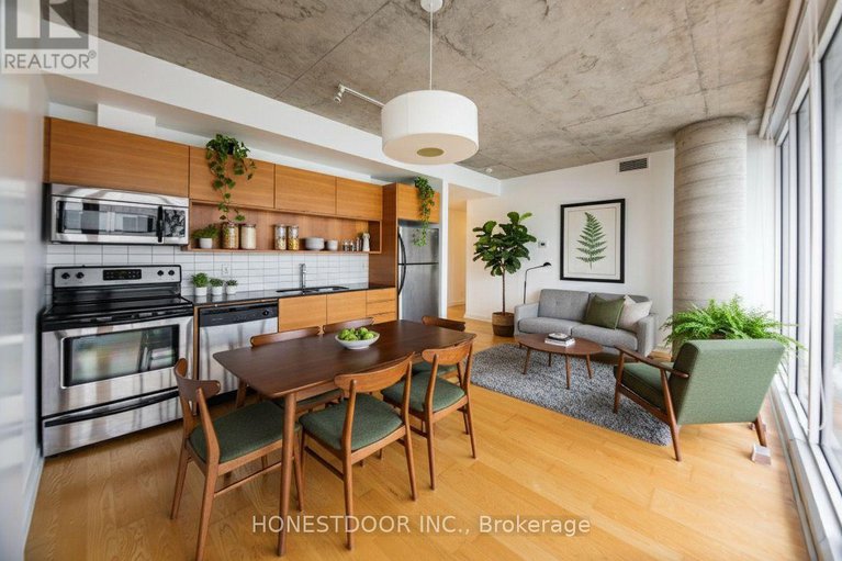 1610 - 324 Laurier Avenue W