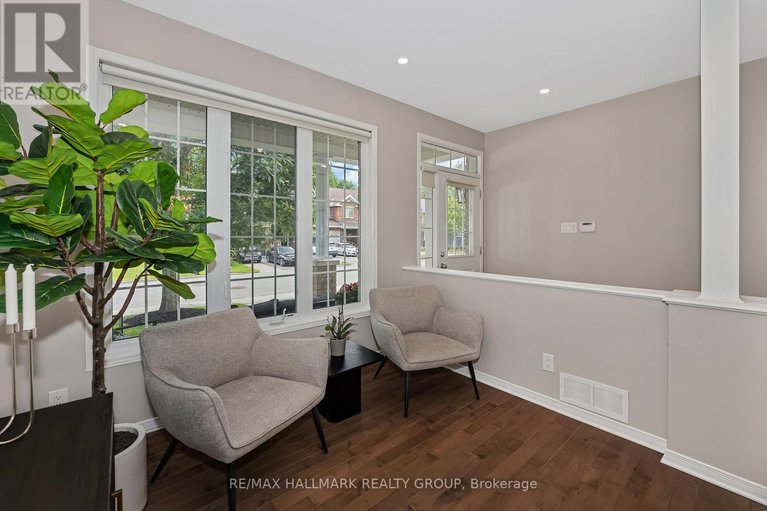 28595507/137-stedman-street/blossom-parkkemp-parkfindlay-creek/ottawa/ontario/K1T0B4_6