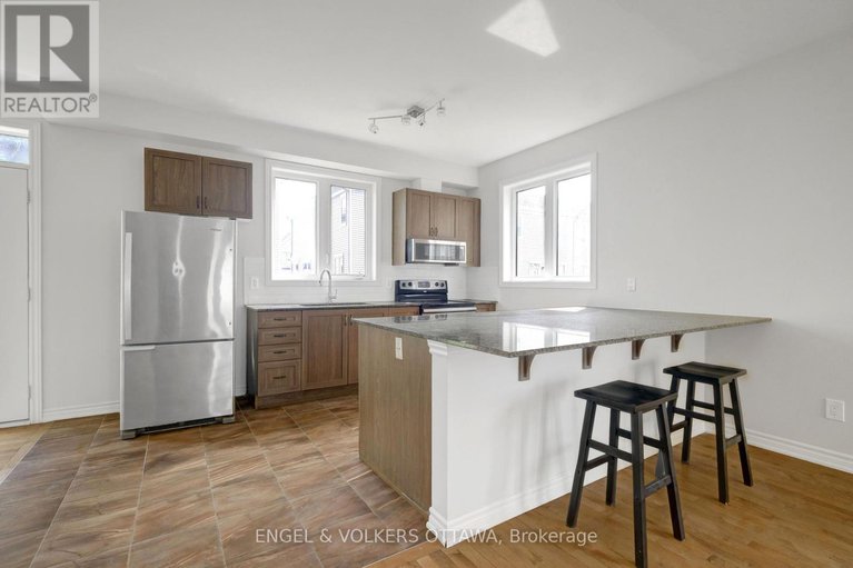 28399341/305-lamarche-avenue/orleans-village/ottawa/ontario/K1C1T1_11