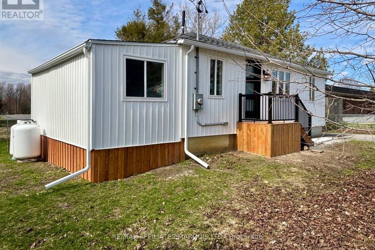 29639881/19-alexander-street-w/maxville/north-glengarry/ontario/K0C1T0_3