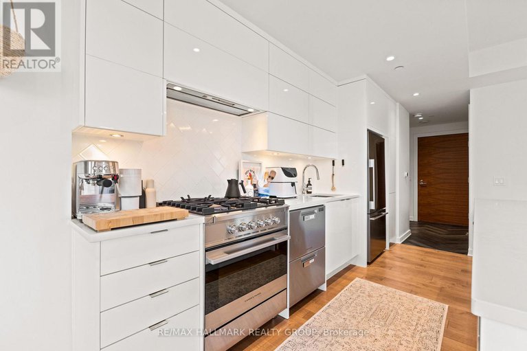 29444670/207-135-barrette-street/vanier/ottawa/ontario/K1L7Z9_19