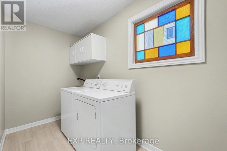 29671648/865-acadian-gardens/convent-glen/ottawa/ontario/K1C2V7_33