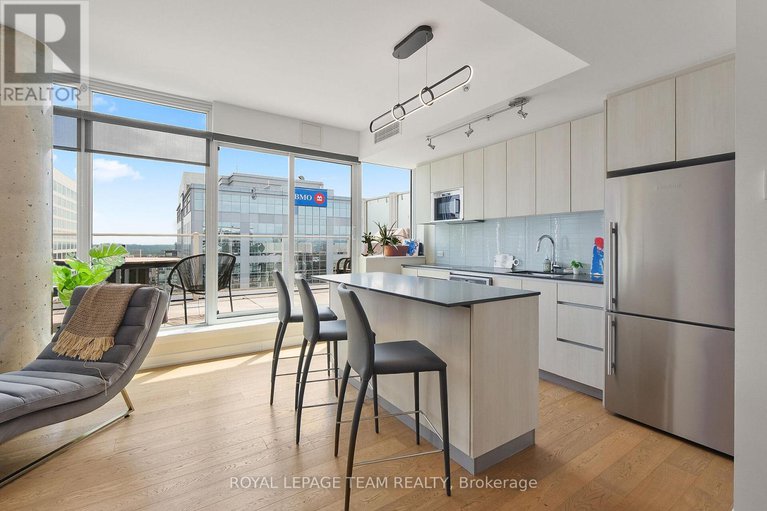 29416954/2204-199-slater-street/ottawa-centre/ottawa/ontario/K1P0C8_17