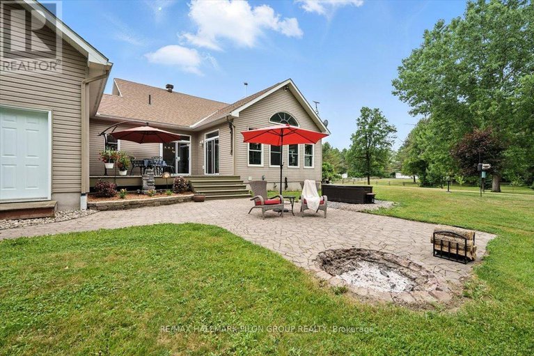 28588530/3086-green-pine-court/cumberland-west/ottawa/ontario/K4C1R9_28