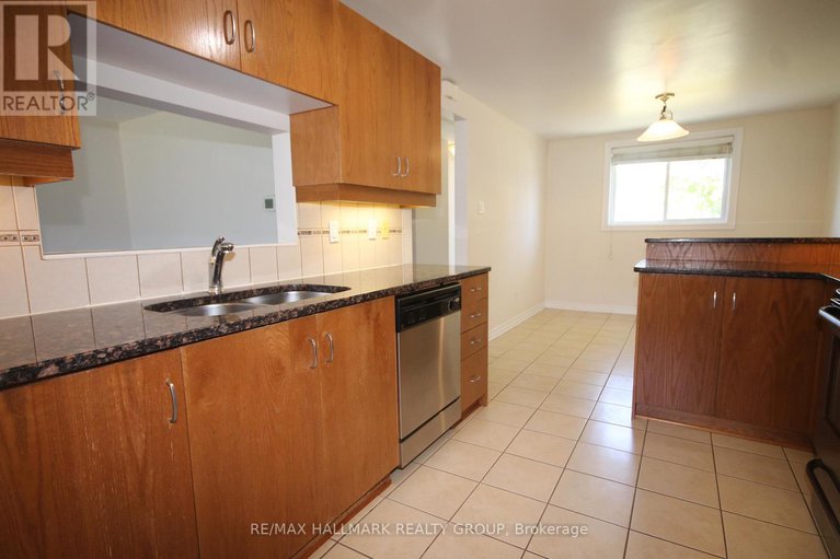 28637168/37-b-glenridge-road/meadowlandscrestview/ottawa/ontario/K2G1G2_6