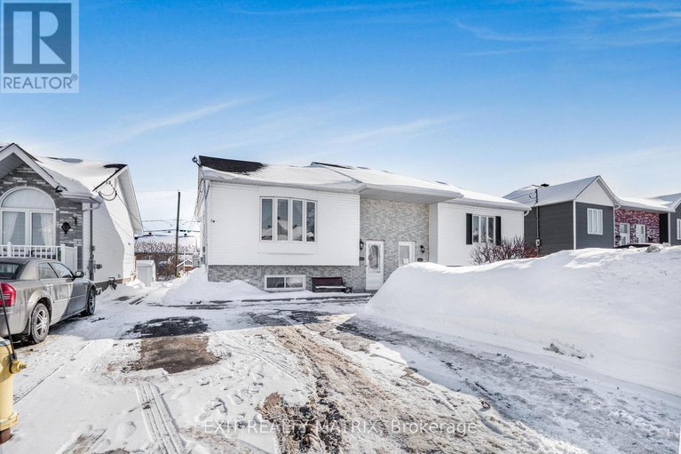 29320143/443-christine-street/hawkesbury/hawkesbury/ontario/K6A3P7_34