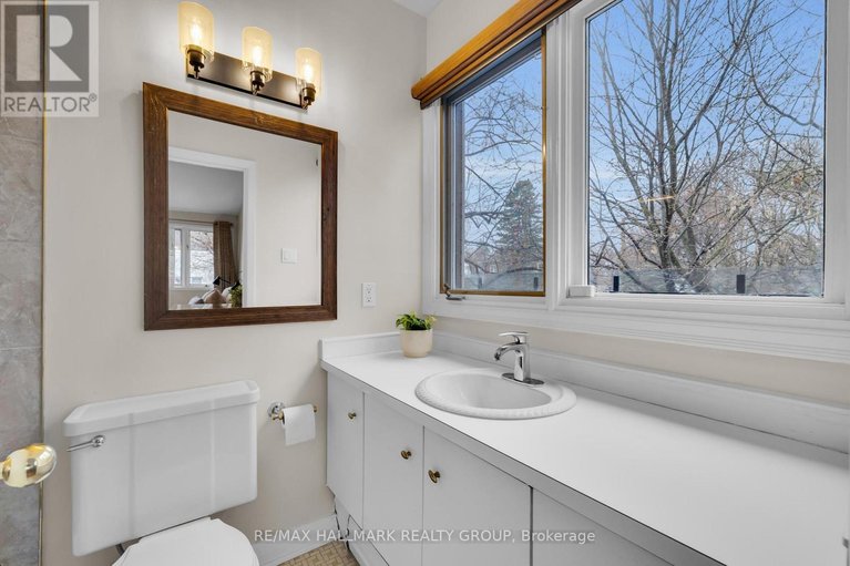 29648100/285-fairmont-avenue/civic-hospital/ottawa/ontario/K1Y1Y4_20