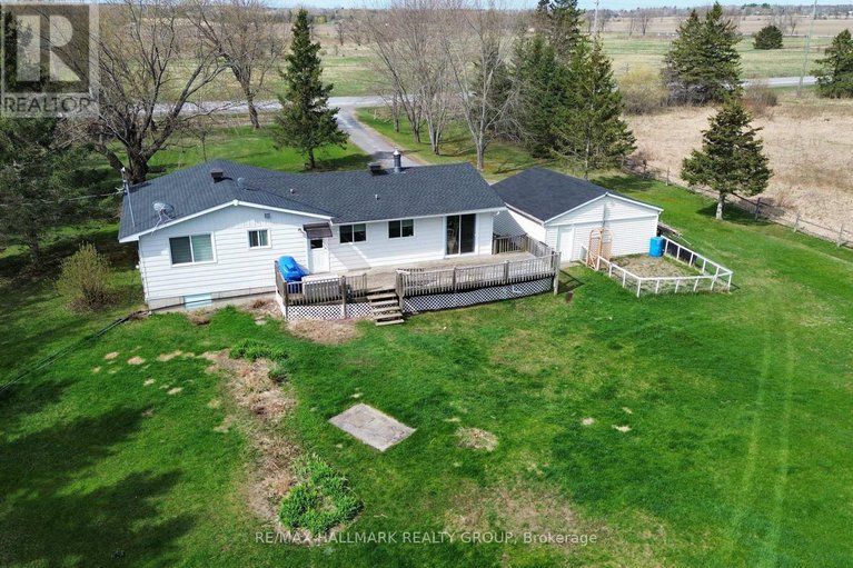 28324388/3756-dunrobin-road/dunrobin-shores/ottawa/ontario/K0A3M0_37
