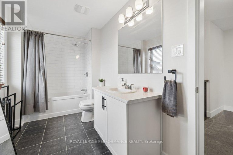 29445573/644-crevier-walk/orleans-village/ottawa/ontario/K1W0M7_65