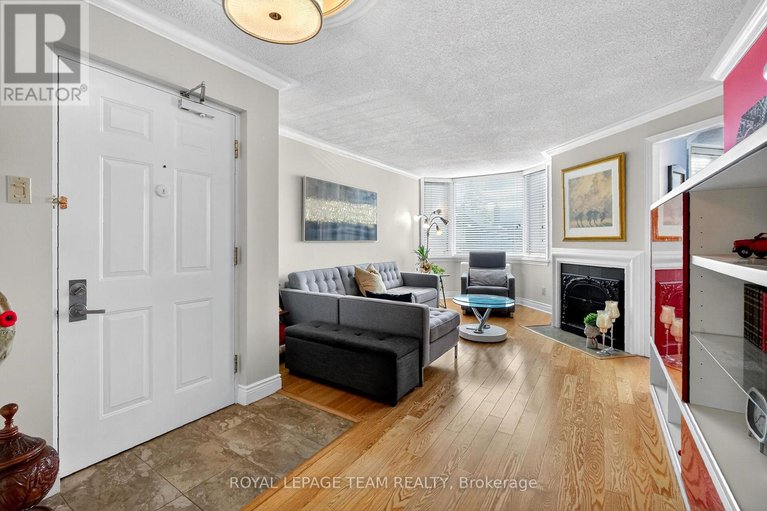 29088435/5-frank-street/ottawa-centregolden-triangle/ottawa/ontario/K2P0W8_7