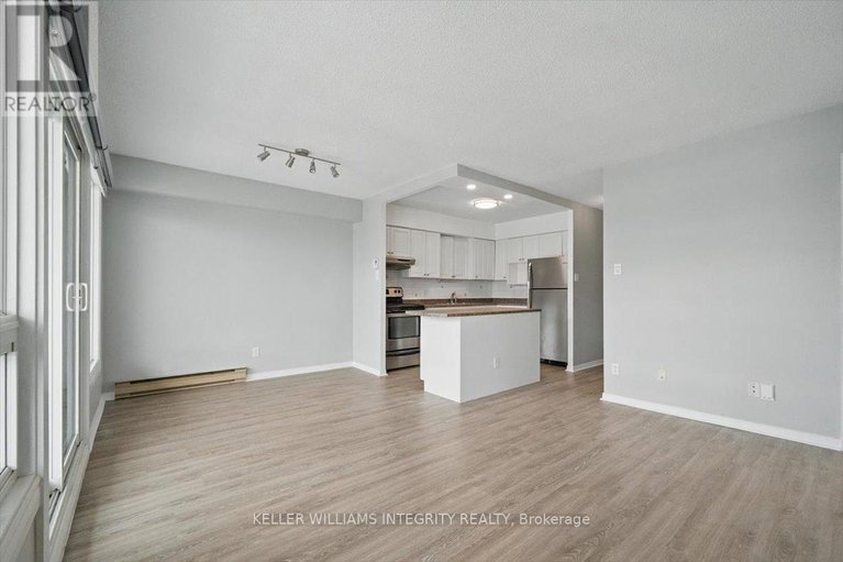 28479507/1804-158-mcarthur-avenue/vanier/ottawa/ontario/K1L8E7_18
