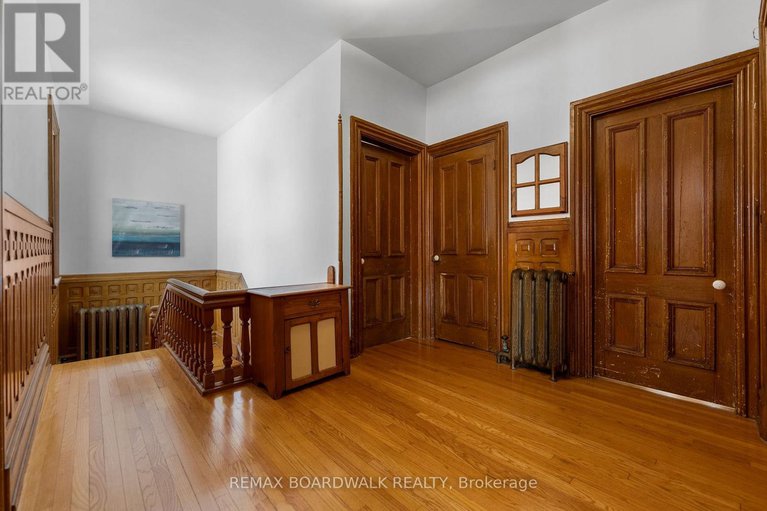 29405267/532-st-lawrence-street/winchester/north-dundas/ontario/K0C2K0_27