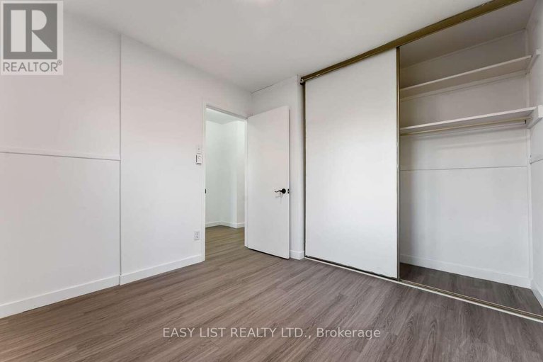 28977223/1290-st-jean-street/convent-glen-south/ottawa/ontario/K1C1N6_14