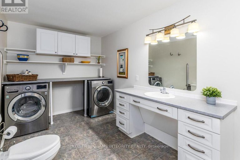 28320783/223-willow-creek-circle/strandherd/ottawa/ontario/K2G7B1_22