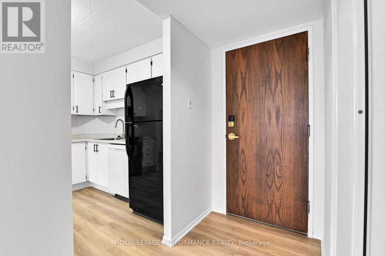 29390179/1701-470-laurier-avenue-w/ottawa-centre/ottawa/ontario/K1R7W9_7