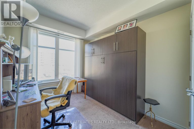28229405/201-220-janka-private/emerald-meadowstrailwest/ottawa/ontario/K2V0E6_24