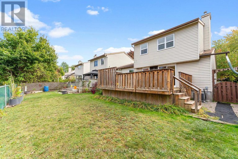 28978664/1075-avignon-court/orleans-wood/ottawa/ontario/K1C2N4_43