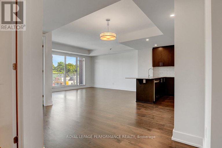 29308267/413-7-marquette-avenue/vanier/ottawa/ontario/K1L8A7_3