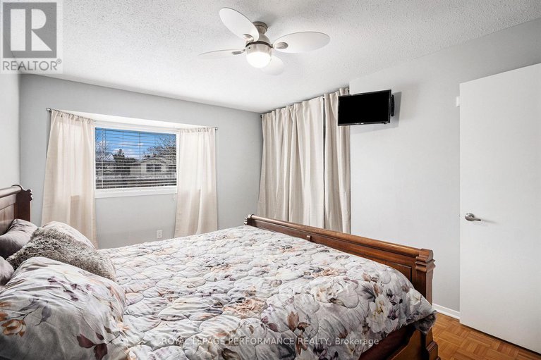 29119259/6349-st-louis-drive/hiawatha-parkconvent-glen/ottawa/ontario/K1C2X9_21