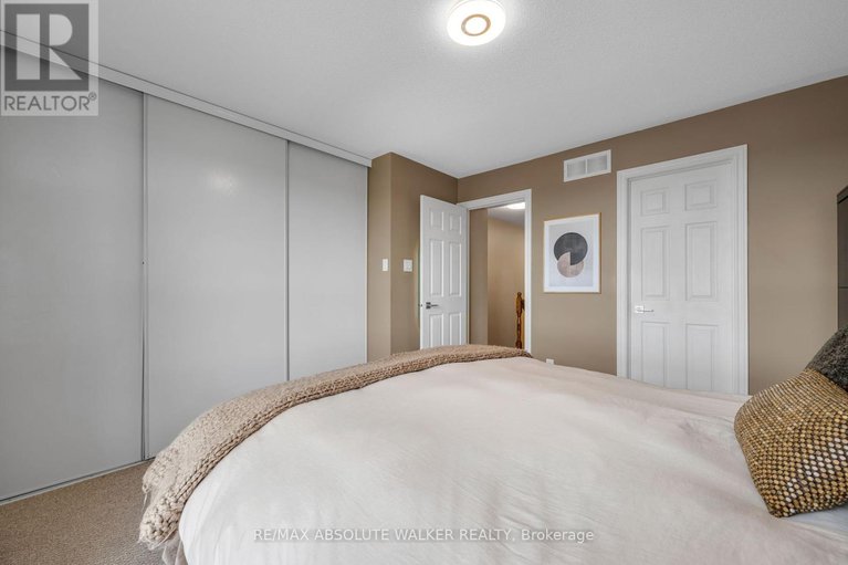 28759527/102-brentmore-private/avalon-east/ottawa/ontario/K4A0B7_41