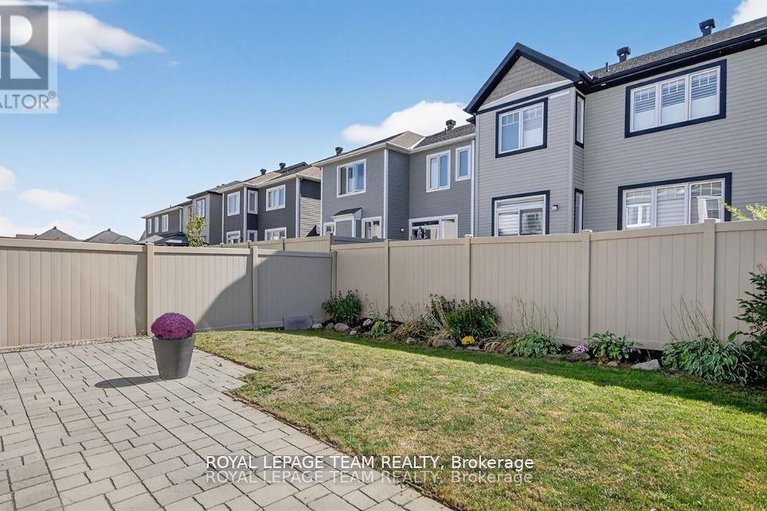 29099076/939-whimbrel-way/half-moon-bay/ottawa/ontario/K2J6C5_46