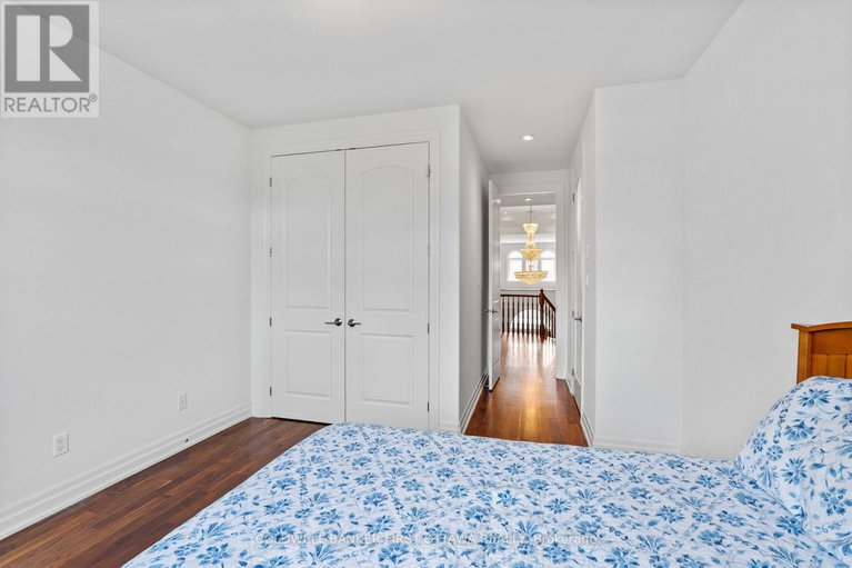 29209715/1623-claymor-avenue/carleton-heights/ottawa/ontario/K2C1T4_34