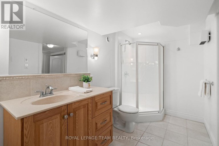 28313084/6005-earlscourt-crescent/manotick-east-to-manotick-station/ottawa/ontario/K4M1K2_33