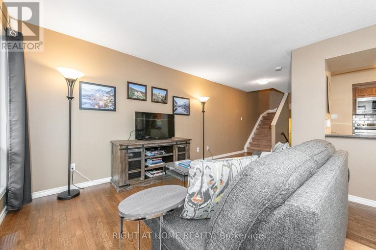 29615079/2034-p-avenue/eastway-gardensindustrial-park/ottawa/ontario/K1G6G7_16