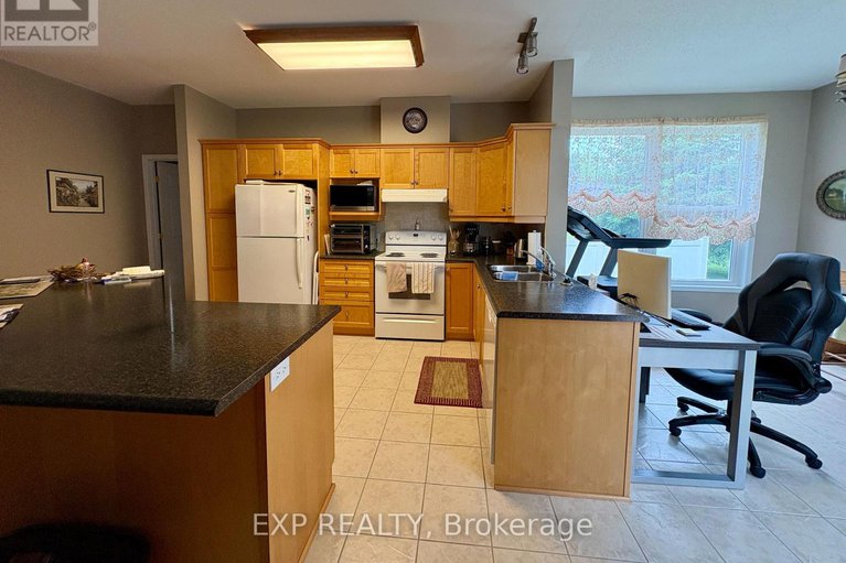 28590444/652-country-trail-private/carlsbad-springs/ottawa/ontario/K0A1K0_5