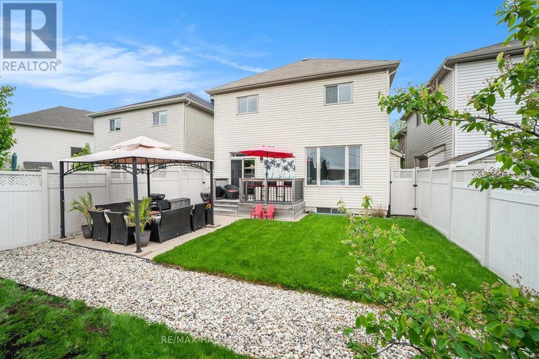 28760662/280-trail-side-circle/springridgeeast-village/ottawa/ontario/K4A5B1_41