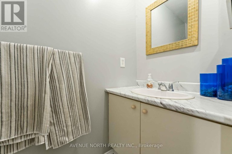 29567573/6467-natalie-way/chateauneuf/ottawa/ontario/K1C4Y3_16