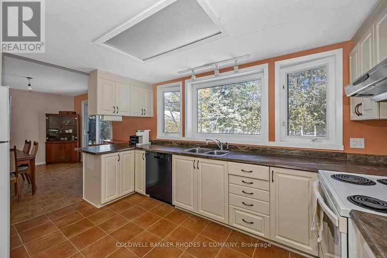 29496018/22-dayton-crescent/leslie-park/ottawa/ontario/K2H7N9_8