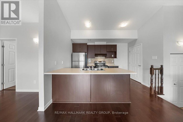 29489941/i-102-artesa-private/emerald-meadowstrailwest/ottawa/ontario/K2S0J8_5