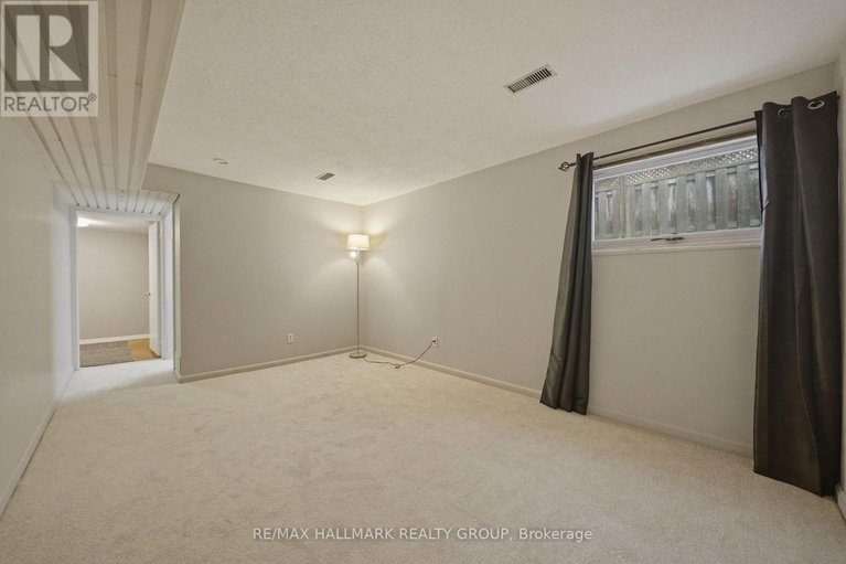 29612931/69-woodmount-crescent/borden-farmstewart-farmcarleton-heightsparkwood-hills/ottawa/ontario/K2E5P9_29