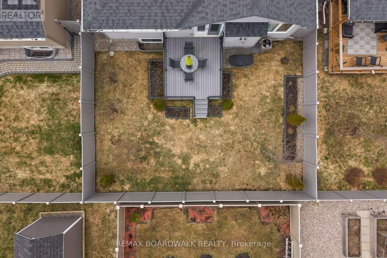 29641408/211-mckenny-street/mississippi-mills-ramsay-twp/mississippi-mills/ontario/K0A1A0_48