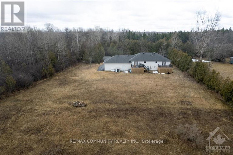 28933276/3067-mcgovern-road/north-grenville-twp-kemptville-south/north-grenville/ontario/K0G1J0_24