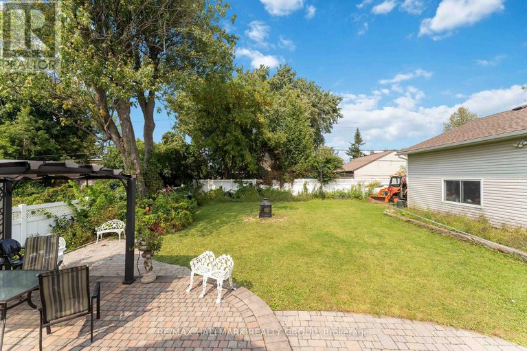 29121150/431-blake-boulevard/vanier/ottawa/ontario/K1K1A9_30