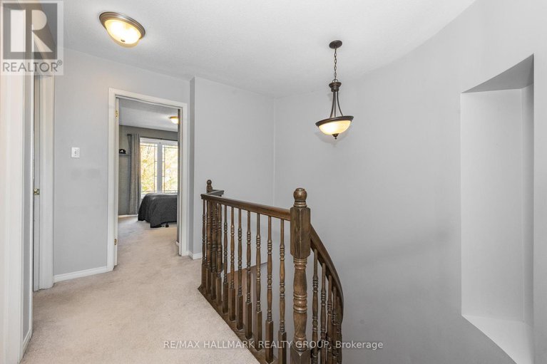 28873791/2028-boisfranc-circle/avalon-east/ottawa/ontario/K4A4Z6_18