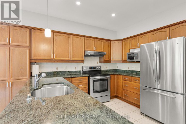 28419528/49-caribou-avenue/stittsville-south/ottawa/ontario/K2S1X3_19