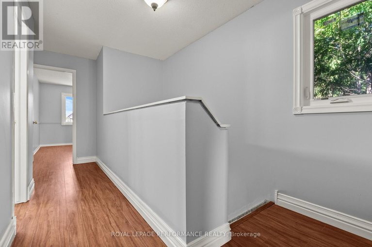 28829455/1980-boyer-road/chapel-hill/ottawa/ontario/K1C1R4_16