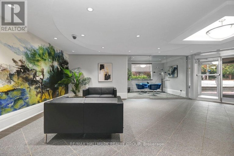 28940171/802-429-somerset-street-w/ottawa-centre/ottawa/ontario/K2P2P5_36