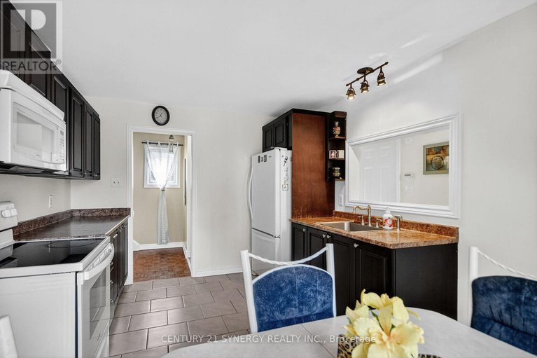 28895849/61-fieldgate-drive/knollsbrook/ottawa/ontario/K2J1V3_9