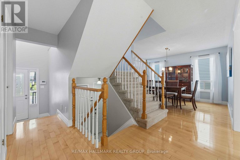 29047250/661-arc-en-ciel-street/fallingbrookgardenway-south/ottawa/ontario/K4A3H8_6