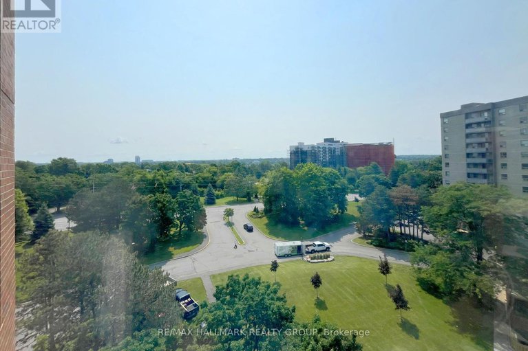 28555722/1210-2871-richmond-road/queensway-terrace-north/ottawa/ontario/K2B8M5_13